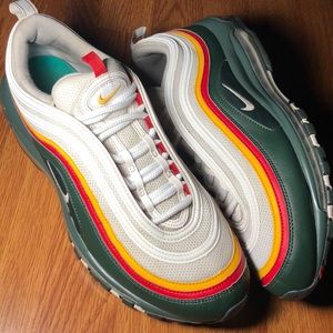 White evergreen air max 97